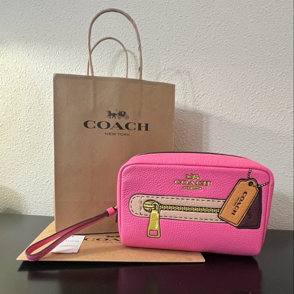 Coach Handbags - Coach NWT IM/Petunia Multi Cosmetic Bag